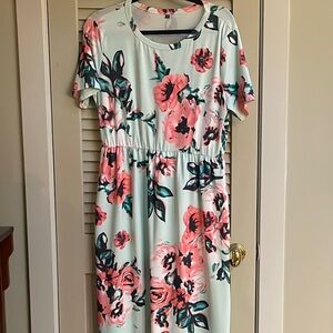 Floral Maxi Dress in Mint and Pink Size XL